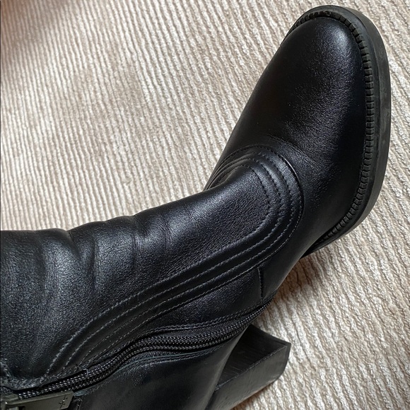 Aquatalia Illiana Weatherproof High Block Heel Chunky Boots Black Leather Size 8 - Picture 10 of 14